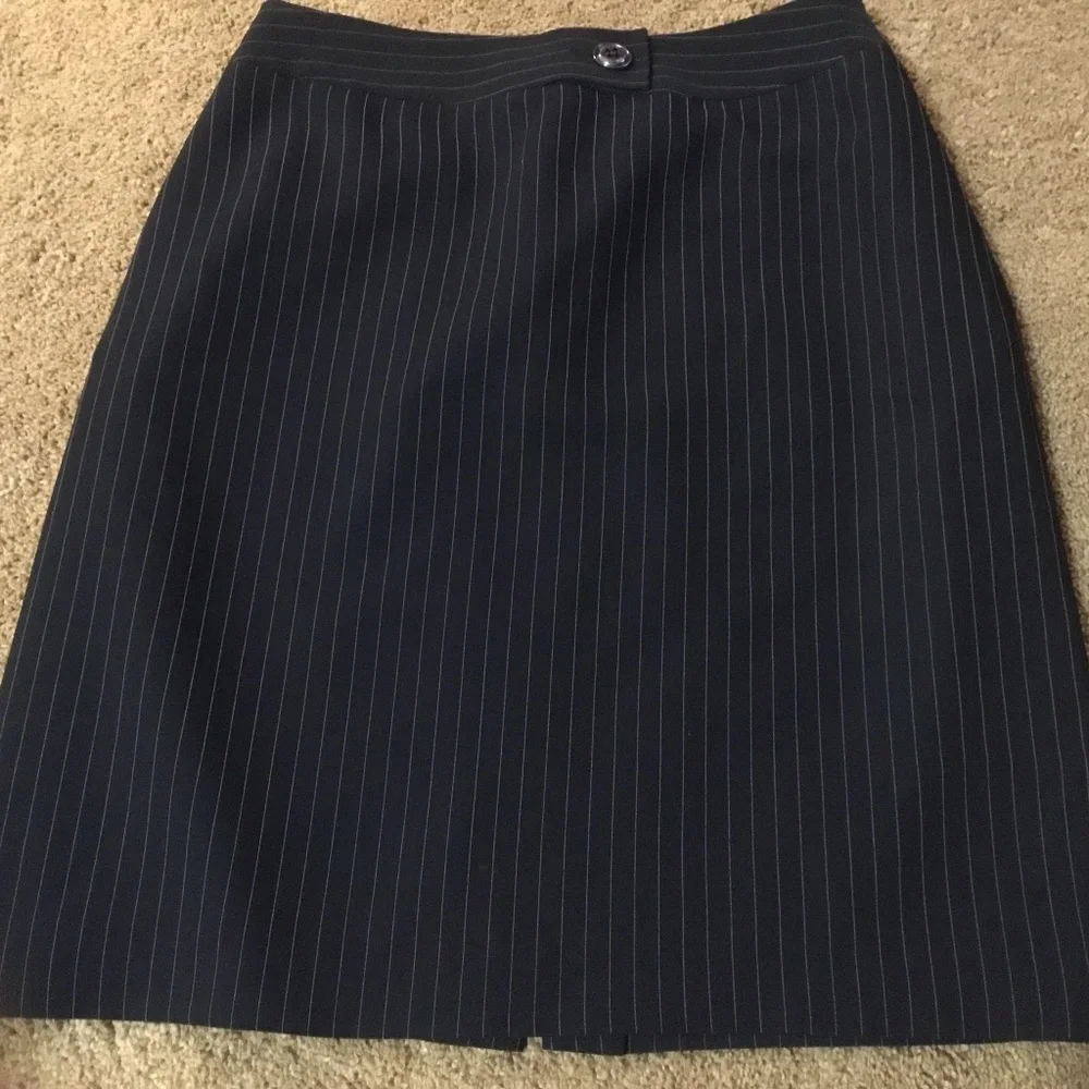 TAHARI Skirt Black and silver pinstripe - Picture 2 of 7